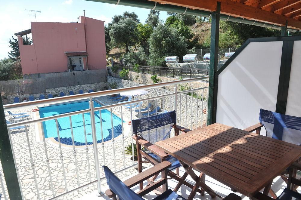 Kerkyra Beach Hotel & Apartments 바니체스 외부 사진