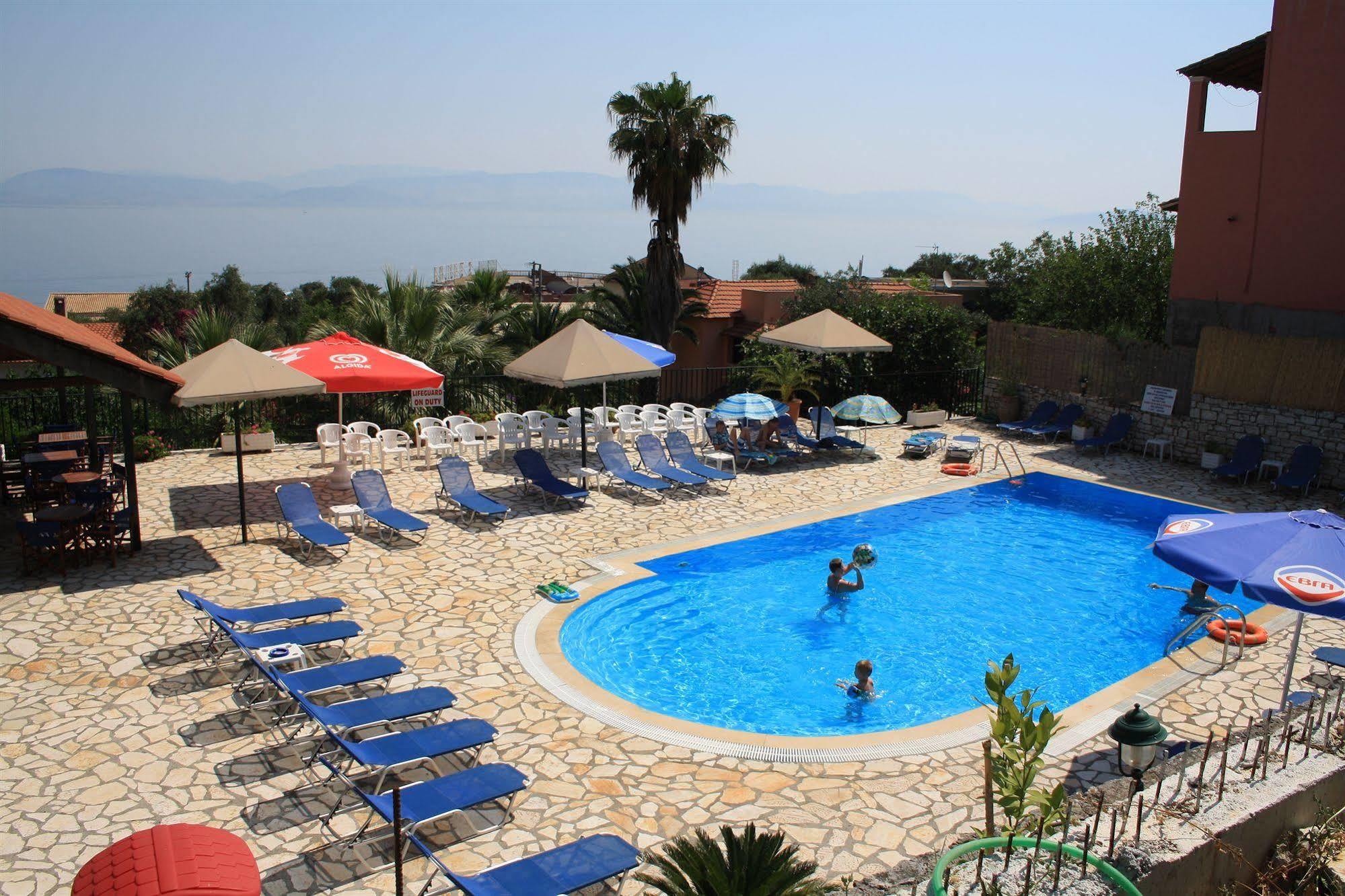 Kerkyra Beach Hotel & Apartments 바니체스 외부 사진