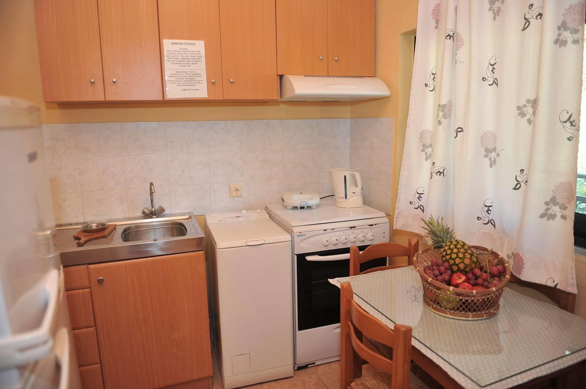 Kerkyra Beach Hotel & Apartments 바니체스 외부 사진